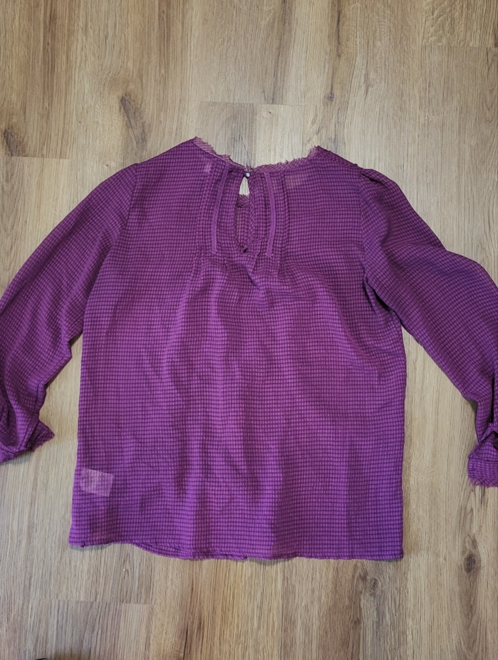 HD in Paris Anthropologie Thistleberry Blouse Fushia Long Sleeve Top Shirt sz 4 - Picture 3 of 9